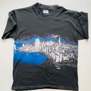 Vtg 1980s CHICAGO AOP tee Single Stitch T-shirt L Made in USA